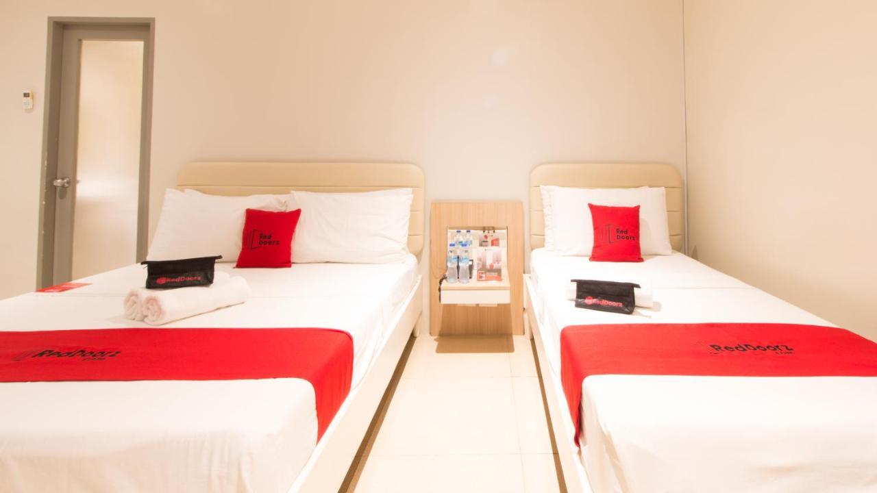 فندق Reddoorz @ General Segundo Avenue لواوْغ المظهر الخارجي الصورة