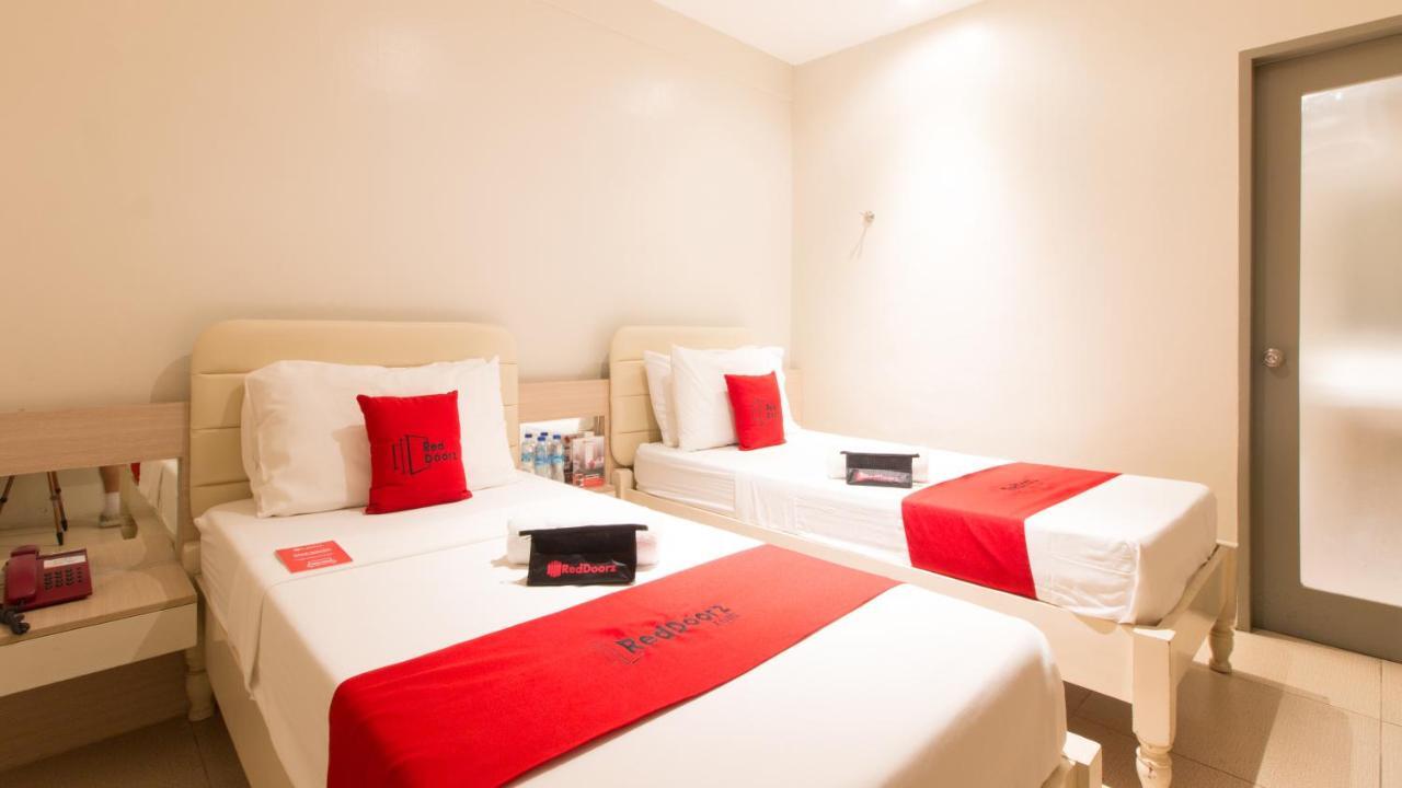 فندق Reddoorz @ General Segundo Avenue لواوْغ المظهر الخارجي الصورة