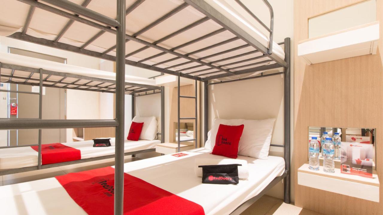 فندق Reddoorz @ General Segundo Avenue لواوْغ المظهر الخارجي الصورة
