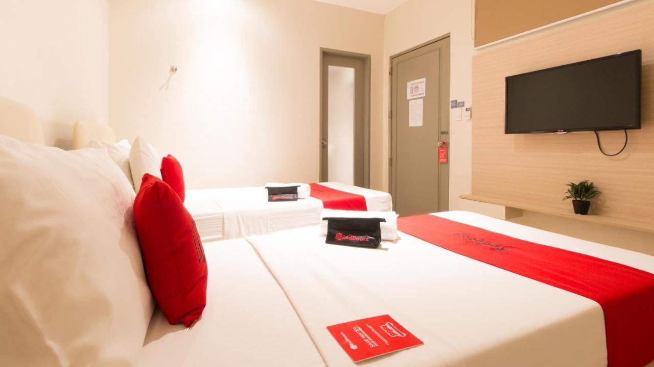 فندق Reddoorz @ General Segundo Avenue لواوْغ المظهر الخارجي الصورة
