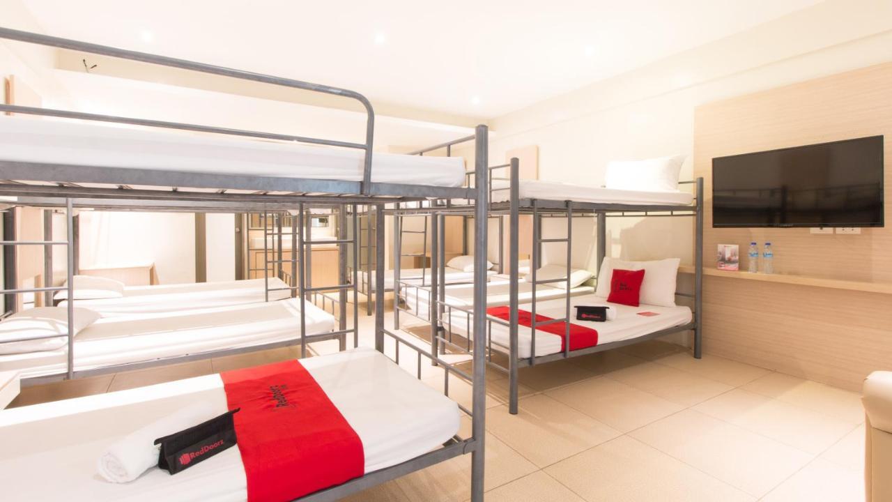 فندق Reddoorz @ General Segundo Avenue لواوْغ المظهر الخارجي الصورة
