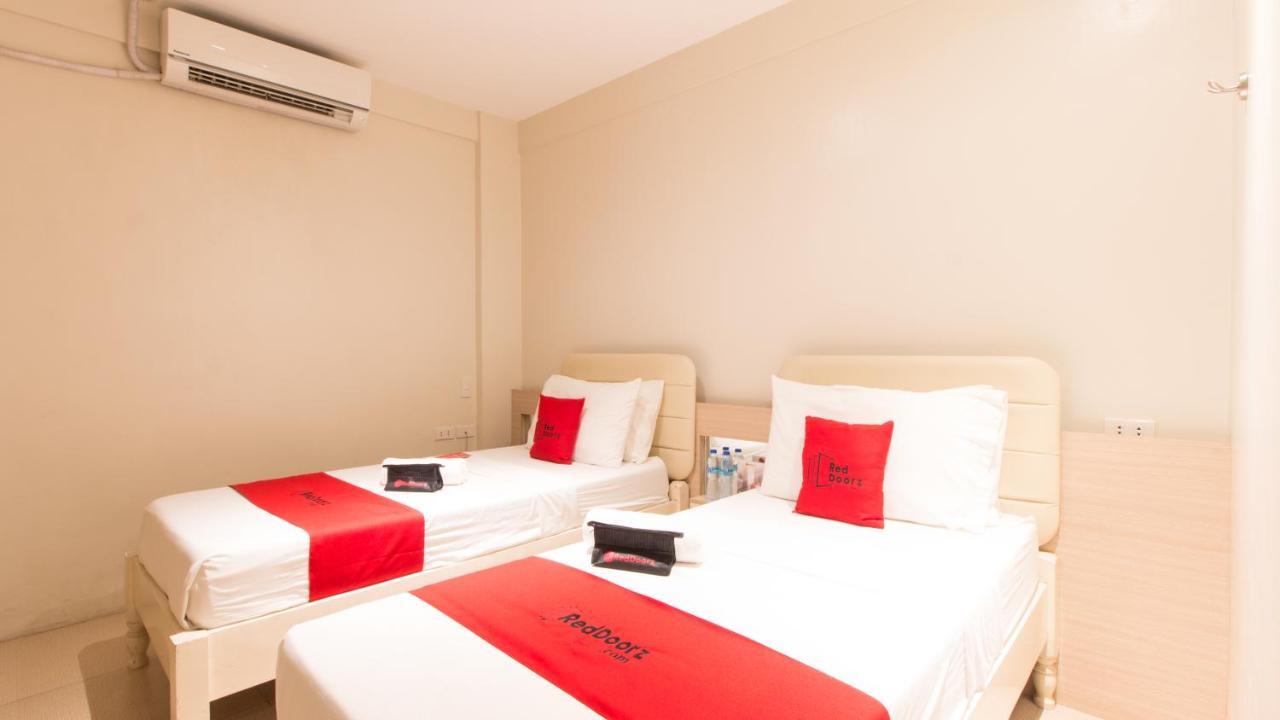 فندق Reddoorz @ General Segundo Avenue لواوْغ المظهر الخارجي الصورة